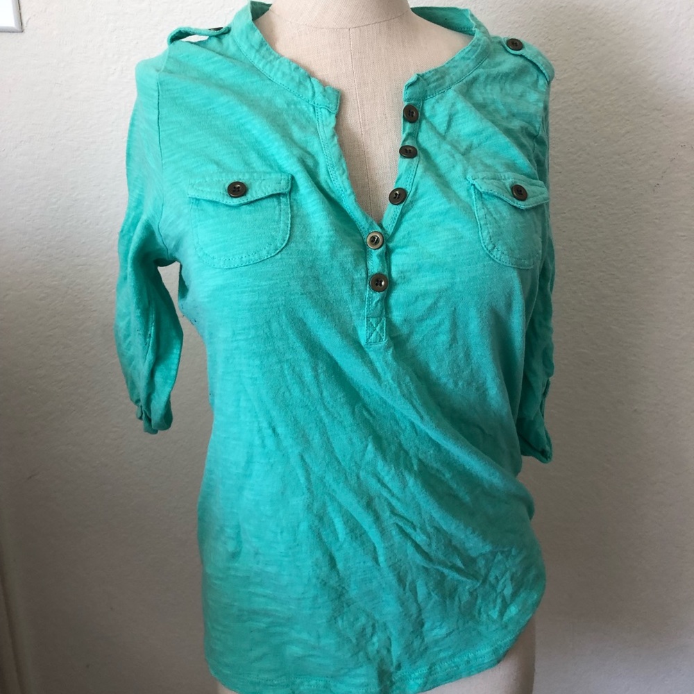 3/4 button sleeve turquoise top